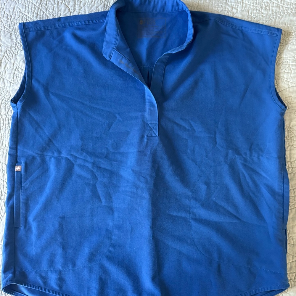 Figs Rafaela Scrub Top Royal Blue